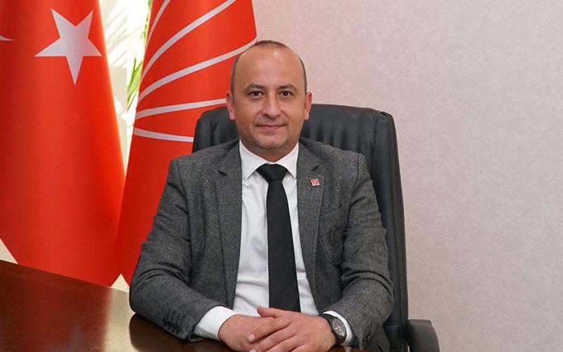 Coşkun’dan Oran’ın idrar iddiasına yanıt: Varlığın kadar konuş, iftira atmaya kalkma