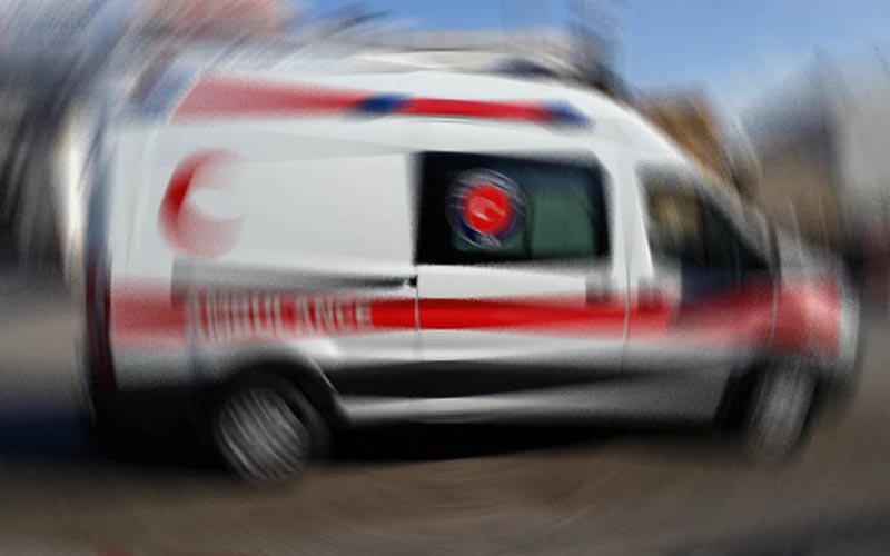 Yardım için girdiği denizde boğuldu