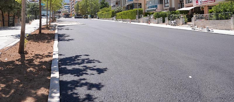 Denizli'de Büyükşehir belediyesi, Gerzele Mahallesi'nde altyapı ve üstyapı çalışmaları gerçekleştiriyor