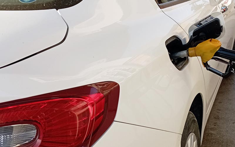 Motorine zam geldi, litresi 82 lirayı geçti