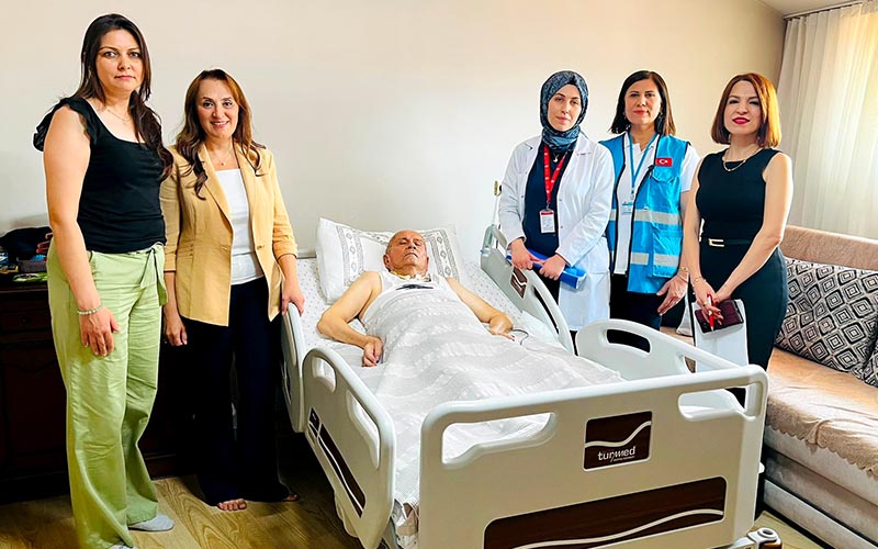 44 bin 665 hastaya evde sağlık hizmeti verildi