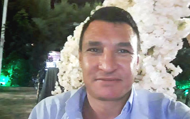 Cep telefonunu almak için geri döndü, kazada hayatını kaybetti