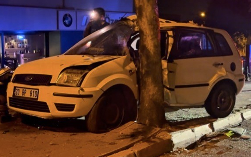 Oğlu kazada, acıya dayanamayan baba da kalp krizinden öldü