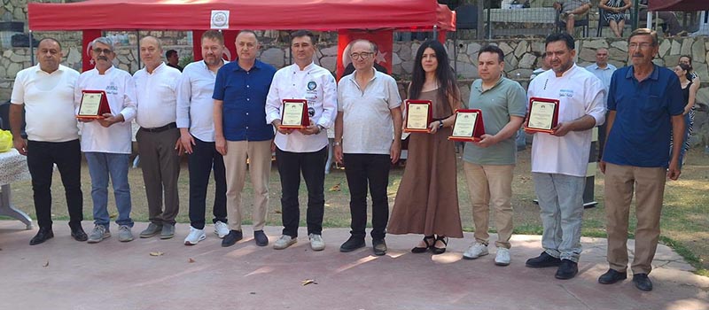 Denizli'nin Buldan ilçesinde düzenlenen Dokuma Kültür ve El Sanatları Festivali'nde konserler ve yarışmalar yapıldı