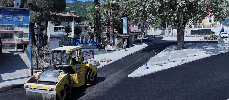 Denizli Büyükşehir Belediyesi, 160 milyon liralık yatırımla Buldan ilçesinin altyapı ve üstyapısını yeniliyor