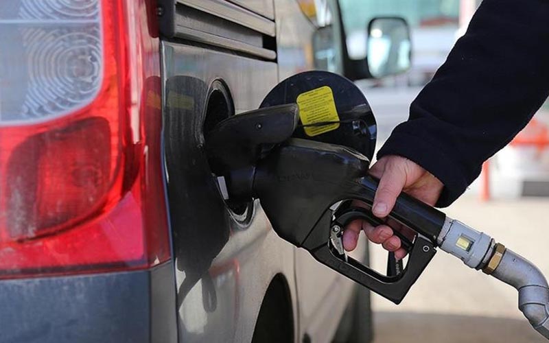 Zam geldi; LPG, benzin ve motorinde tabela değişti