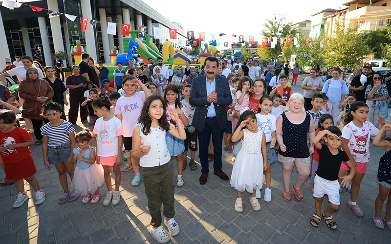 Pamukkale’de 30 Ağustos Zafer Bayramı’na renkli kutlama