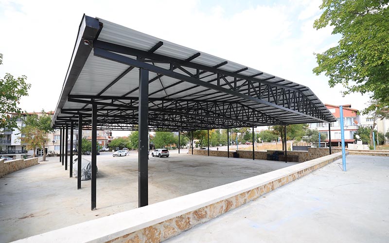 Aktepe Mahallesi kapalı pazar yerine kavuştu