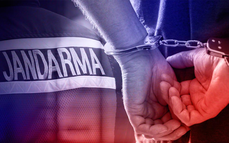 Jandarmadan uyuşturucu operasyonu: 2’si kadın 10  gözaltı