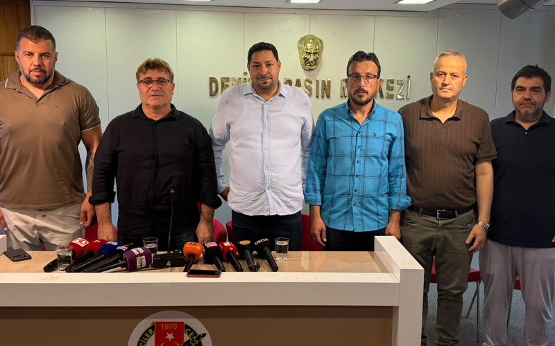 Esnaf: İstiklal Caddesi trafik uygulaması mağdur ediyor