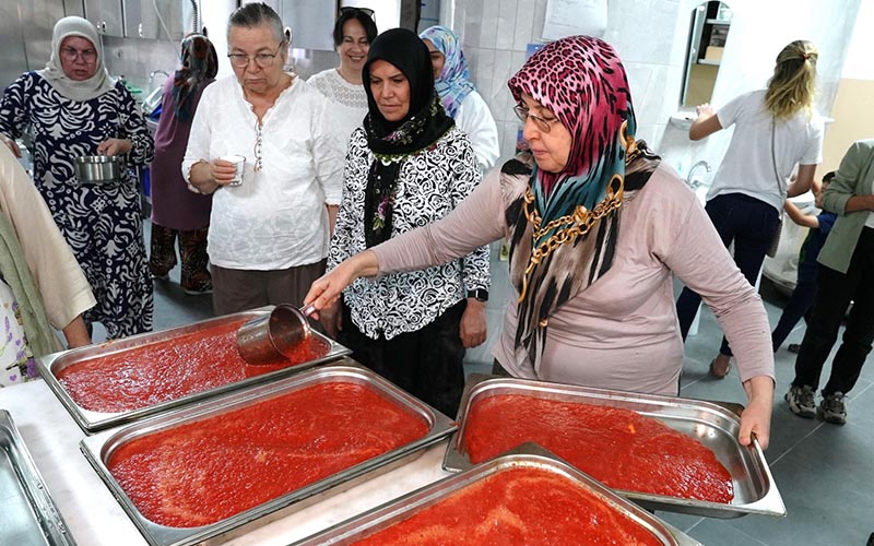 Geçmişten gelen lezzetler mutfak atölyesiyle geleceğe taşınıyor
