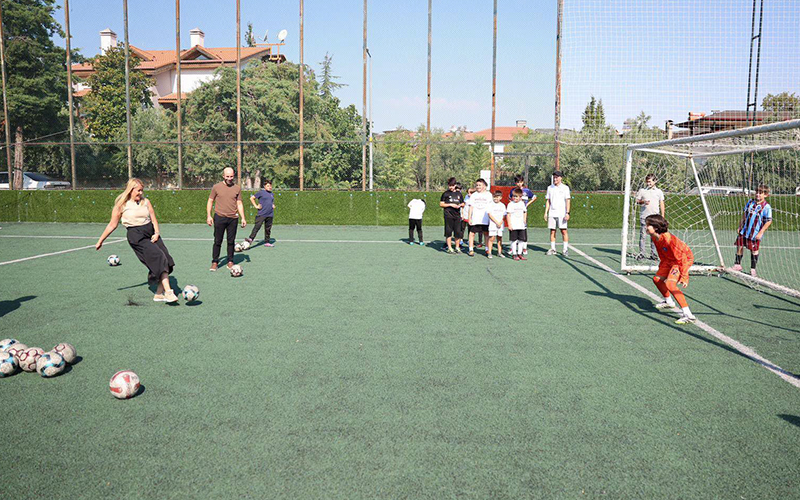 Antrenmana katılan Doğan’dan penaltı atışı