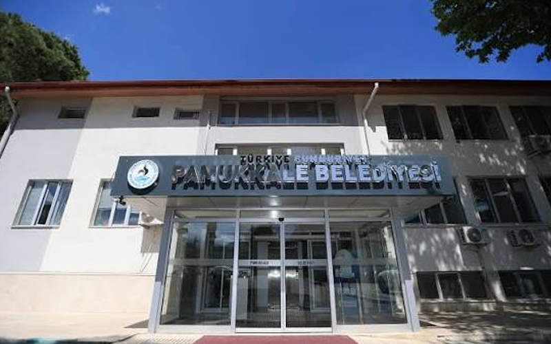 Pamukkale Belediyesi’nden öğrencilere 1500 TL eğitim yardımı