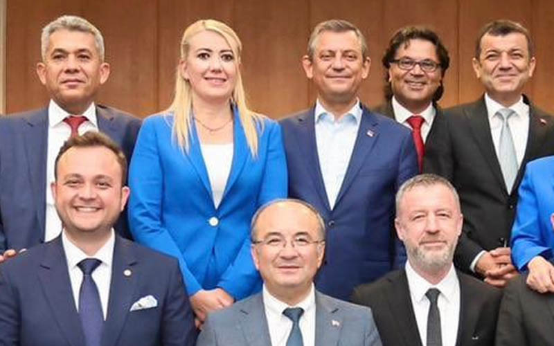 Şeniz Doğan, Yeni Parti’ye geçti