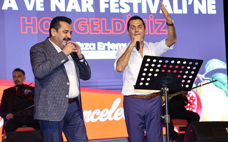 Ünlü isimleri ağırladı: Ayva ve Nar Festivali sona erdi
