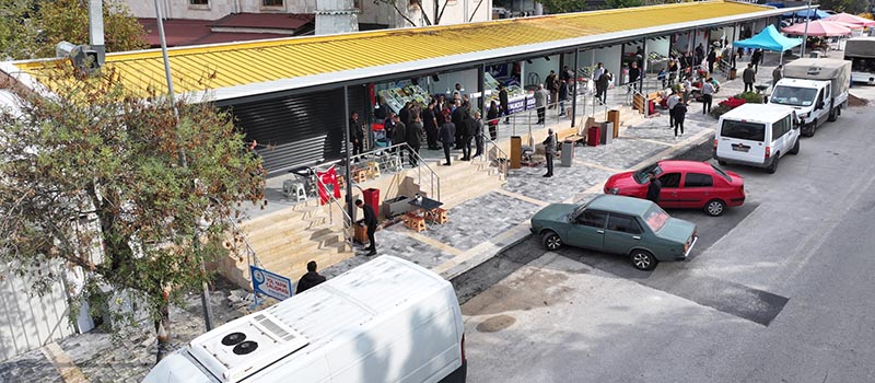 Denizli'de yapımı tamamlanan balık hali hizmete açıldı