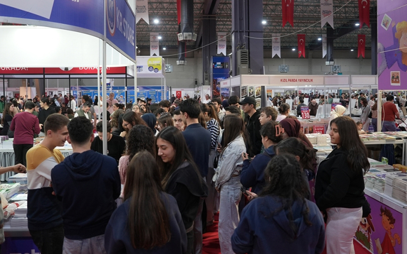 Kitap Fuarı’nı 279.727 kişi ziyaret etti