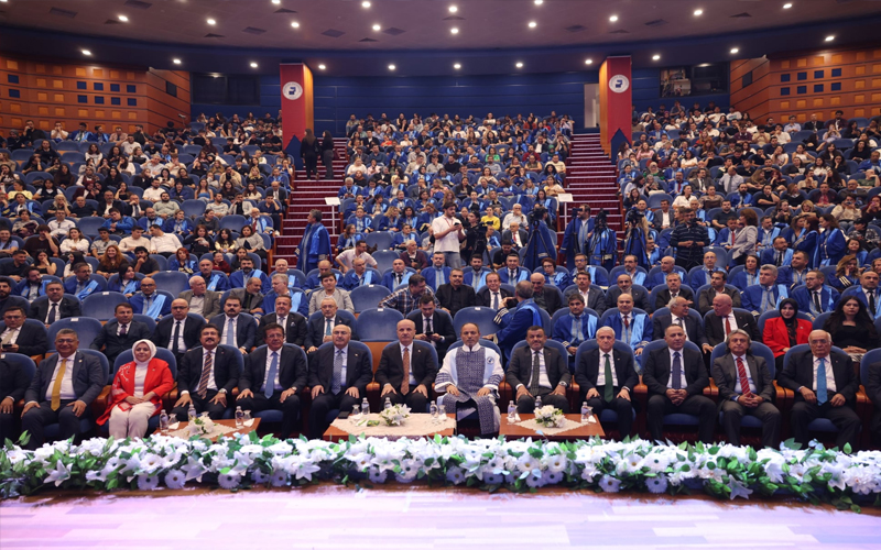 Köşger: Gençler devletten umudunuzu kesmeyin