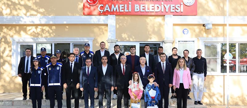 Denizli Valisi Yavuz Selim Köşger, Çameli'yi ziyaret ederek ilçedeki yatırımlar ve projelerle ilgili bilgi aldı
