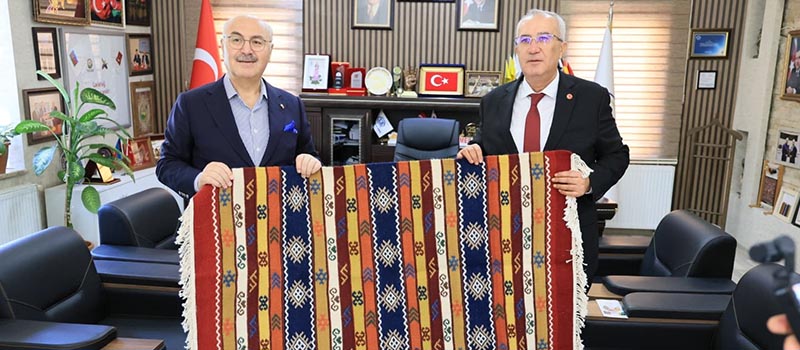 Denizli Valisi Yavuz Selim Köşger, Çameli'yi ziyaret ederek ilçedeki yatırımlar ve projelerle ilgili bilgi aldı