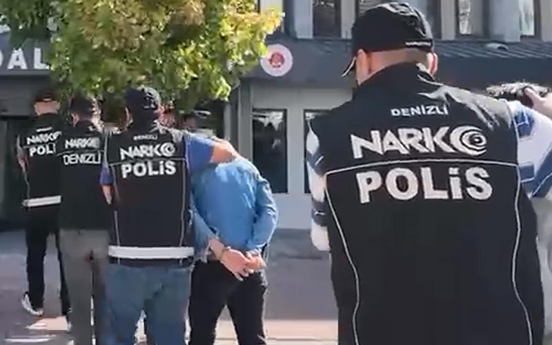 Uyuşturucu operasyonunda yakalanan 10 kişi tutuklandı