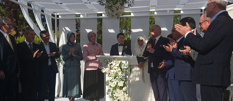 Hilal ve Nuri Usta çiftinin çok şahitli nikah töreni