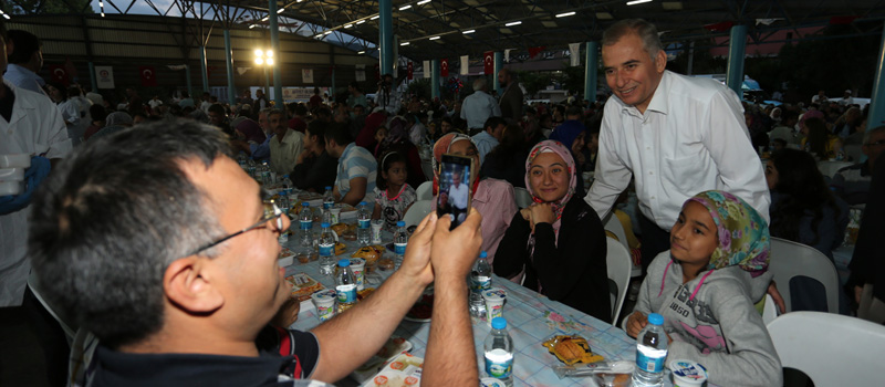 Gönül sofrası Fatih Mahallesi'nde kuruldu