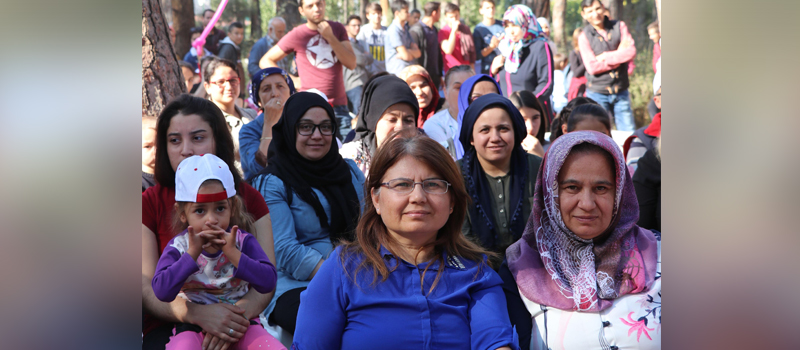 Sanal dostluklarını gerçeğe taşıdılar