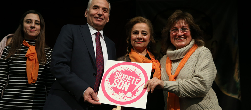 Denizli’de kadınlar şiddete karşı yürüdü