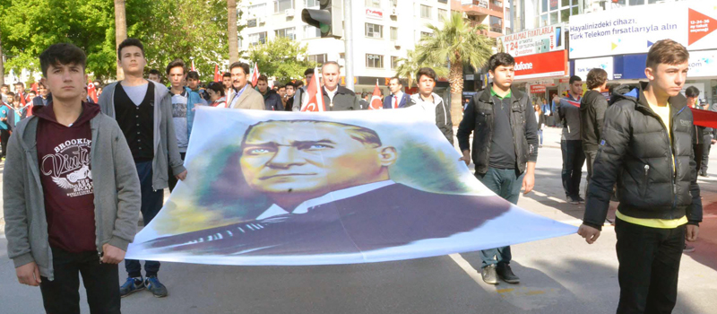  Denizli'den 57’inci Alay’a vefa yürüyüşü
